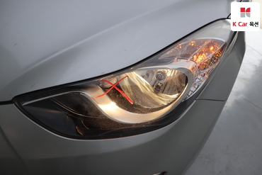 2011 - hyundai avante