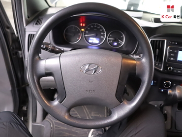2020 - hyundai grand starex