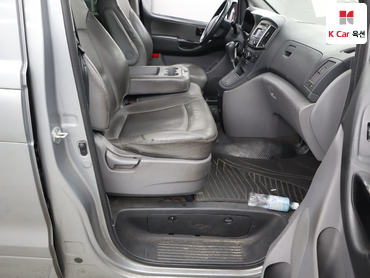 2020 - hyundai grand starex