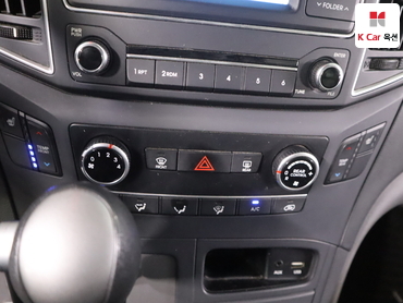 2020 - hyundai grand starex