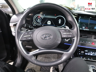 2021 - hyundai grandeur