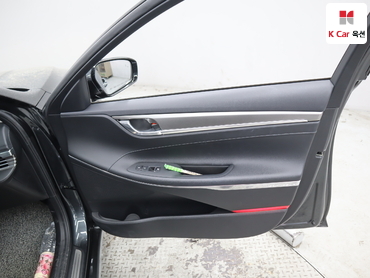 2021 - hyundai grandeur