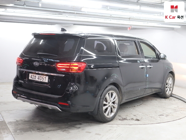 2019 - kia carnival