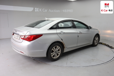 2010 - hyundai sonata