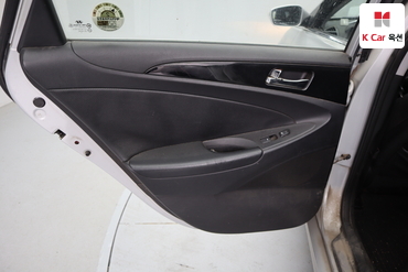 2010 - hyundai sonata