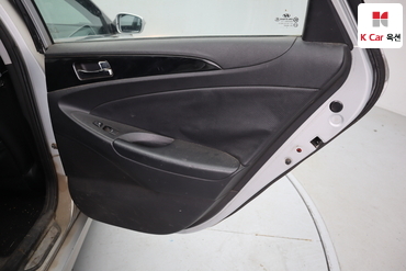 2010 - hyundai sonata