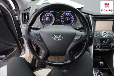 2010 - hyundai sonata