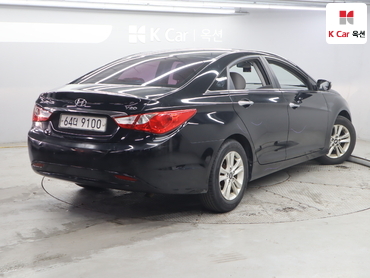2010 - hyundai sonata