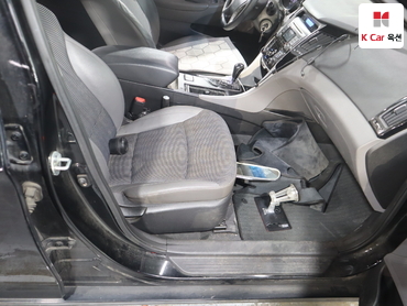 2010 - hyundai sonata