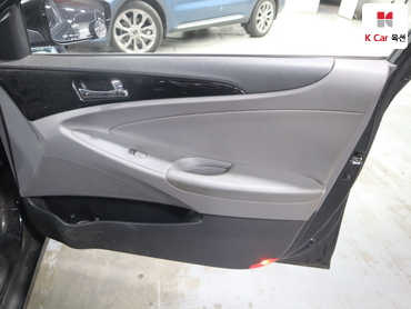 2010 - hyundai sonata