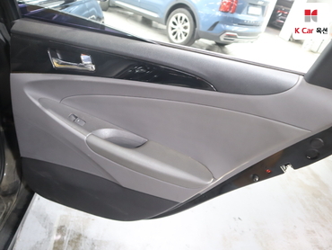 2010 - hyundai sonata