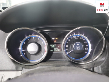 2010 - hyundai sonata