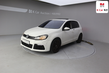 2011 - volkswagen golf