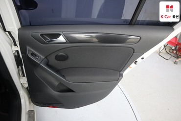 2011 - volkswagen golf