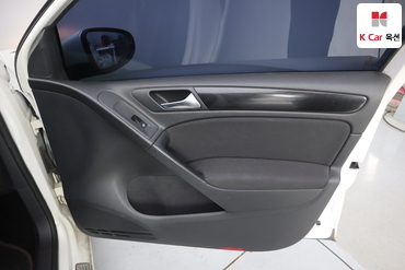 2011 - volkswagen golf