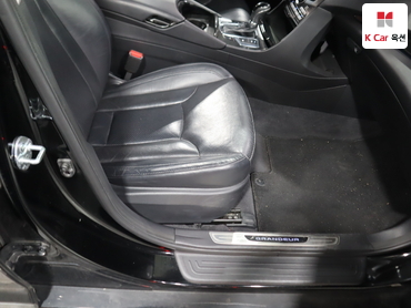 2015 - hyundai grandeur