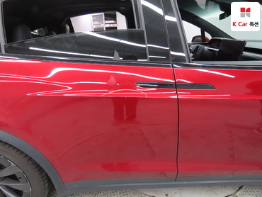 2023 - tesla model x