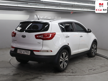 2011 - kia sportage