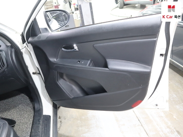 2011 - kia sportage