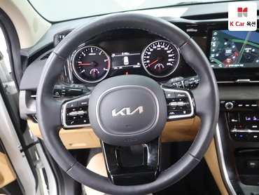 2023 - kia carnival