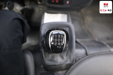 2018 - kia bongo iii