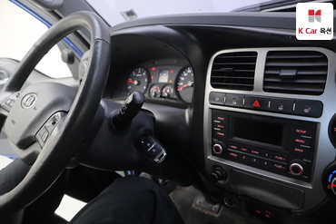 2018 - kia bongo iii