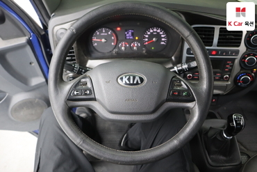 2018 - kia bongo iii