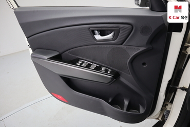 2016 - kg mobility (ssangyong) tivoli