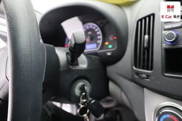 2010 - hyundai avante