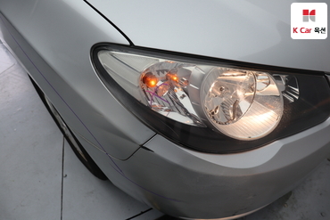 2010 - hyundai avante