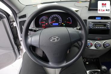 2010 - hyundai avante