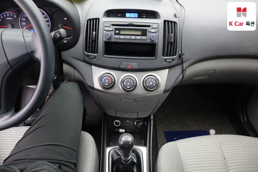 2010 - hyundai avante