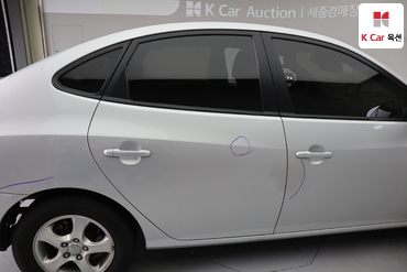 2010 - hyundai avante