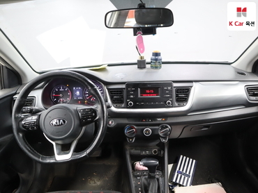 2019 - kia stonic