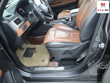 2019 - kg mobility (ssangyong) rexton