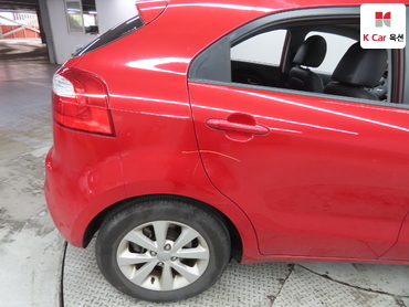 2014 - kia pride