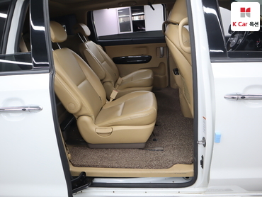 2017 - kia carnival