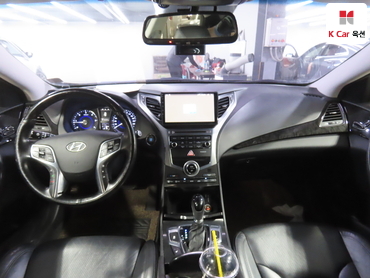 2015 - hyundai grandeur