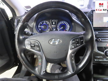 2015 - hyundai grandeur