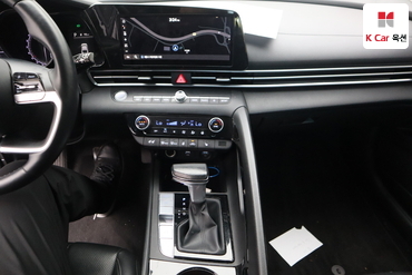 2021 - hyundai avante