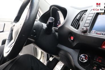 2011 - kia sportage