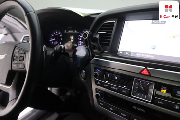 2019 - genesis g80