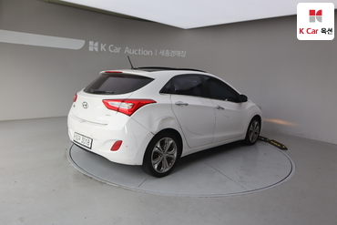 2012 - hyundai i30