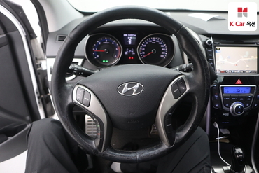 2012 - hyundai i30