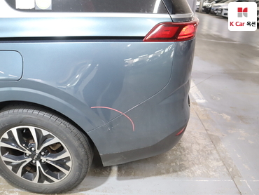 2023 - kia carnival