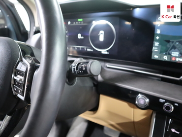 2023 - kia carnival