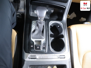 2023 - kia carnival