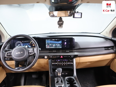 2023 - kia carnival