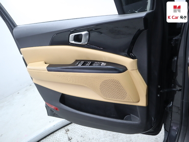 2023 - kia carnival