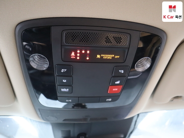 2023 - kia carnival